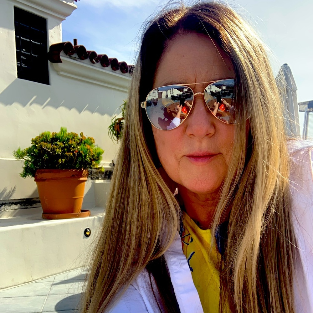 Meet your Posher, Denise